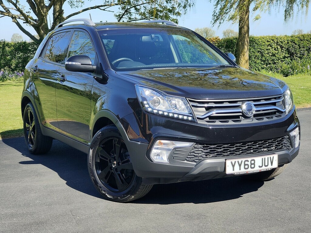 SsangYong Korando 2.2 Le 2Wd YY68JUV Black
