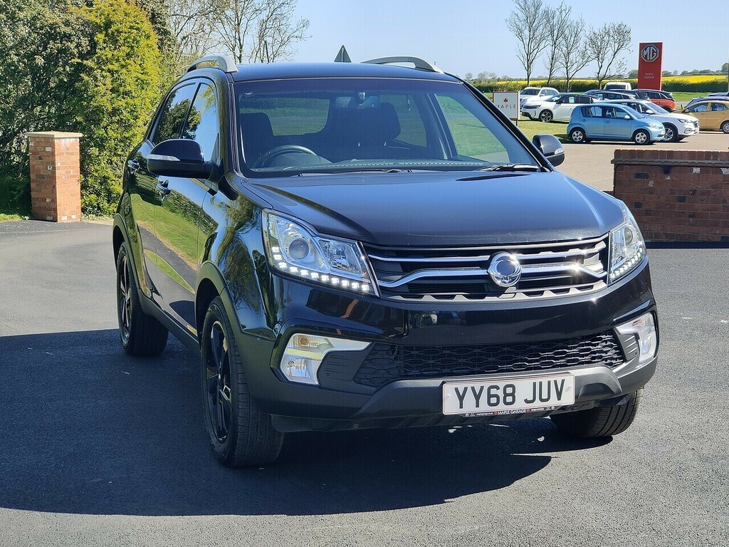 SsangYong Korando 2.2 Le 2Wd YY68JUV Black #5