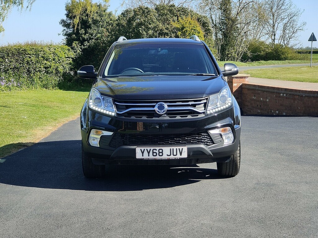SsangYong Korando 2.2 Le 2Wd YY68JUV Black #6