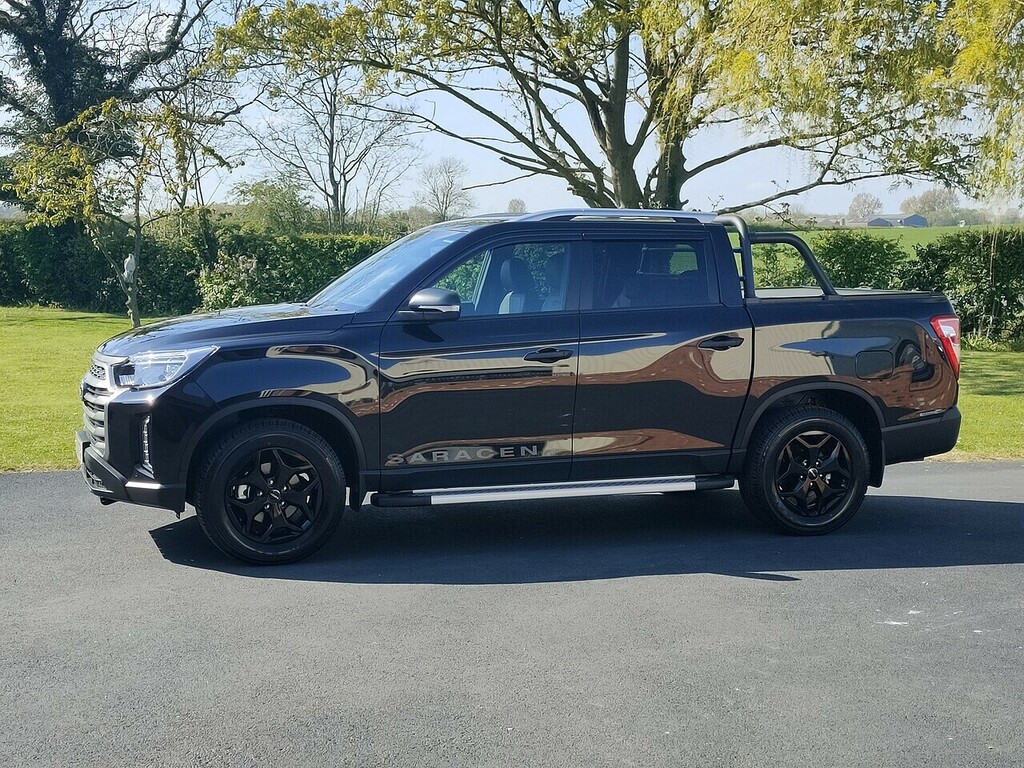 SsangYong Musso Saracen 2.2 Black #3