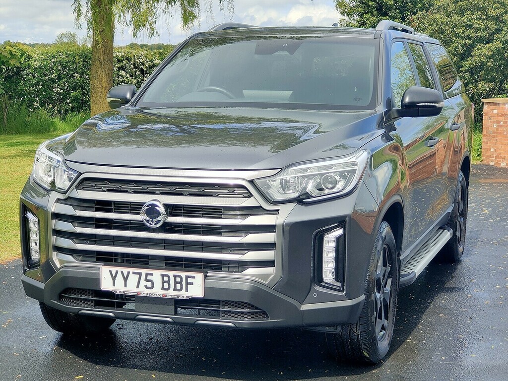 SsangYong Musso Saracen 2.2 YY75BBF Grey #5