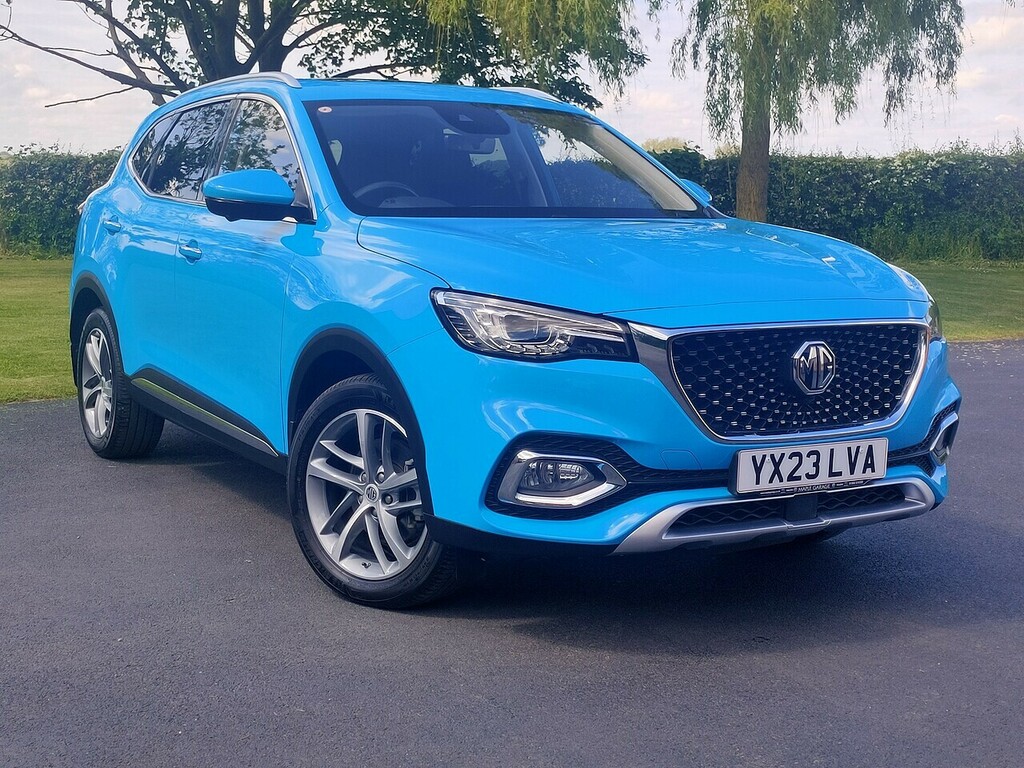 MG HS T-gdi Exclusive Plug-in Hybrid Blue
