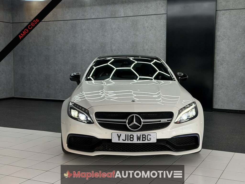 Mercedes-Benz C Class 4.0 C63 V8 Biturbo Amg S Premium Coupe Petro YJ18WBG White #2