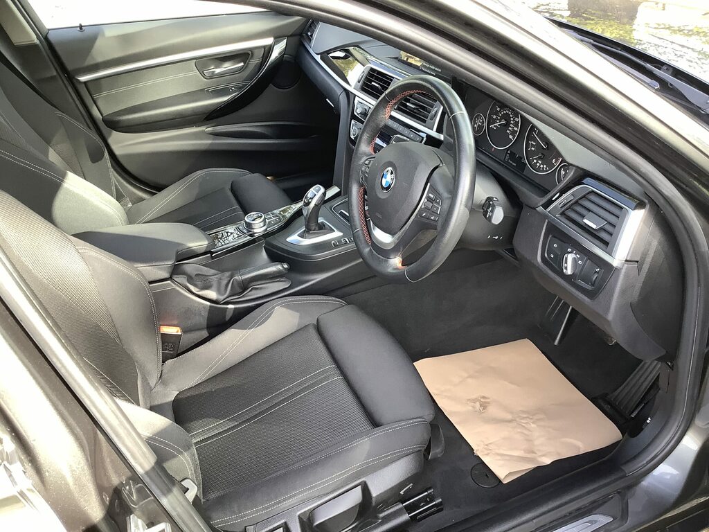 BMW 3 Series Sport Touring X-drive Grey #6
