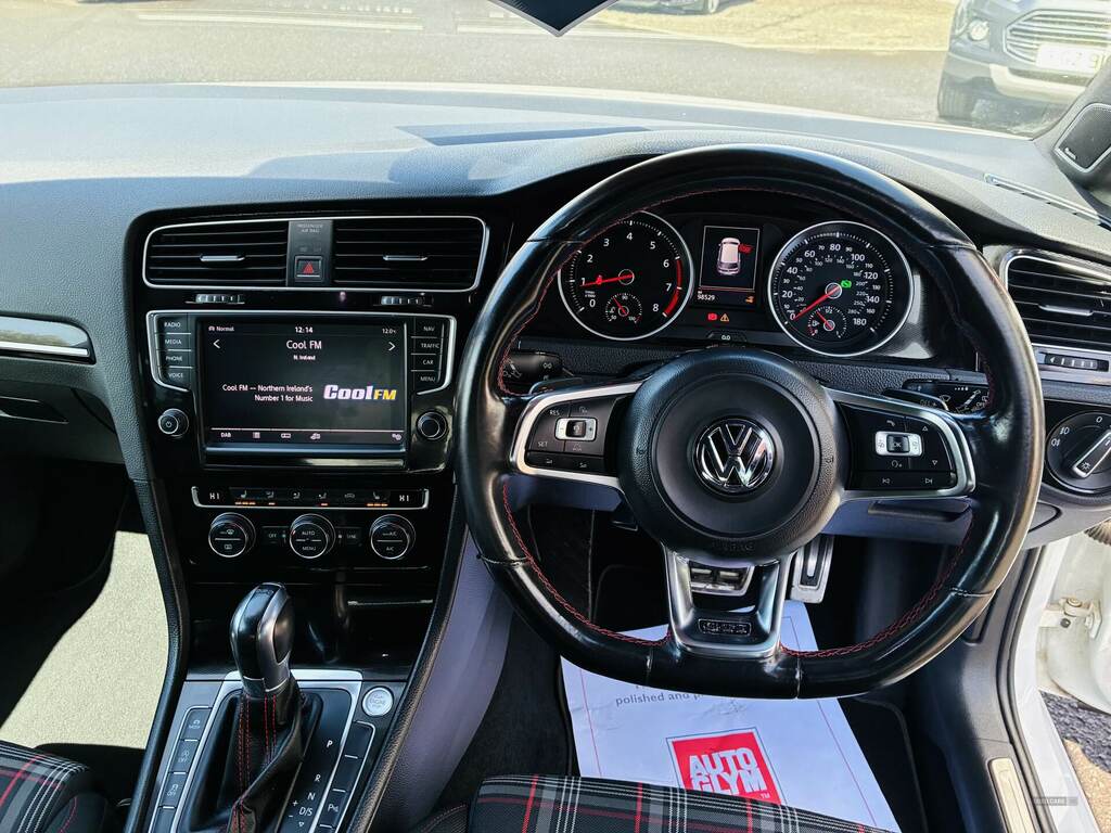 Volkswagen Golf 2.0 Tsi Gti Dsg Performance Pack Nav EGZ9226 White #6