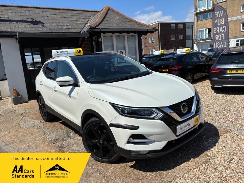 Nissan Qashqai 1.3 Dig-t N-motion Suv White