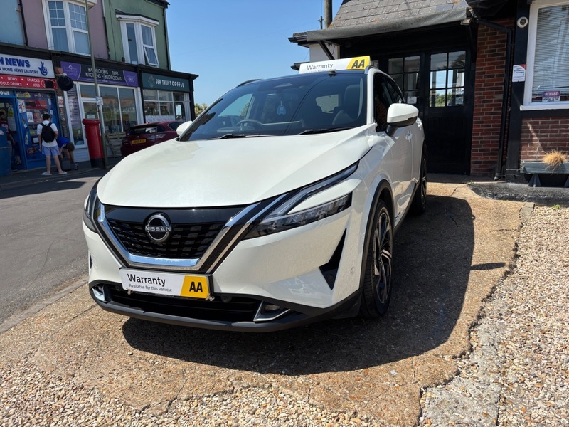 Nissan Qashqai 1.5 H E-power Tekna HF24YPC White #6