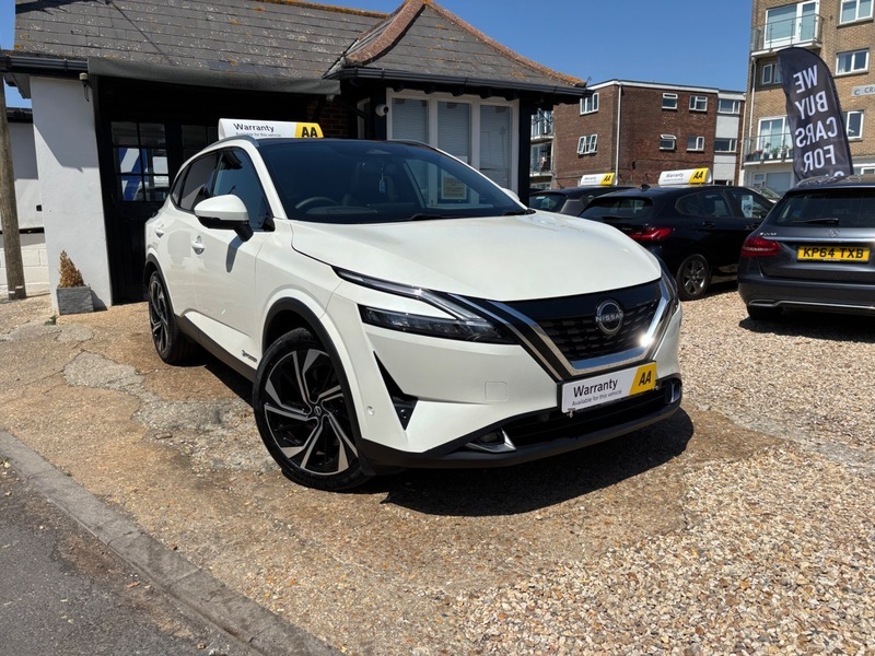 Nissan Qashqai 1.5 H E-power Tekna HF24YPC White #4