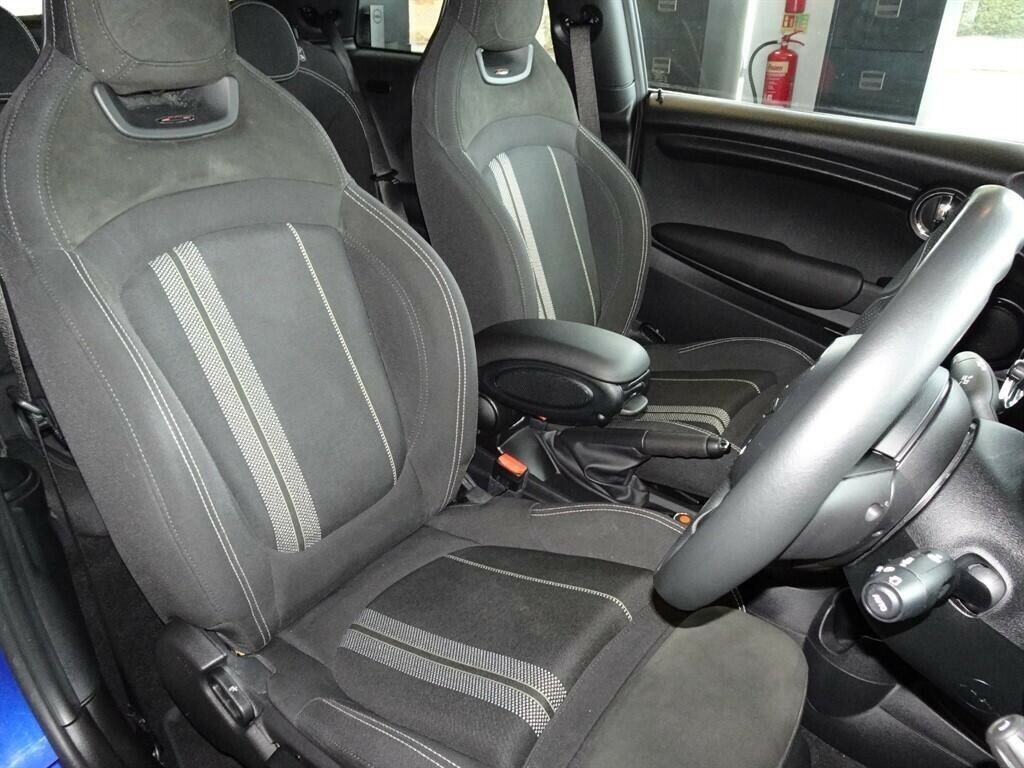 Mini Hatch 1.5 Cooper Sport Hatchback Euro KV20XKE Blue #4