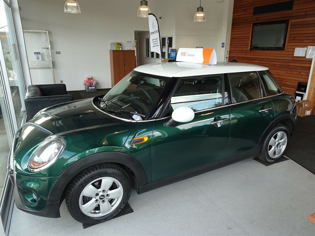 Mini Hatch 1.5 Cooper Hatchback Euro 6 Ss Green