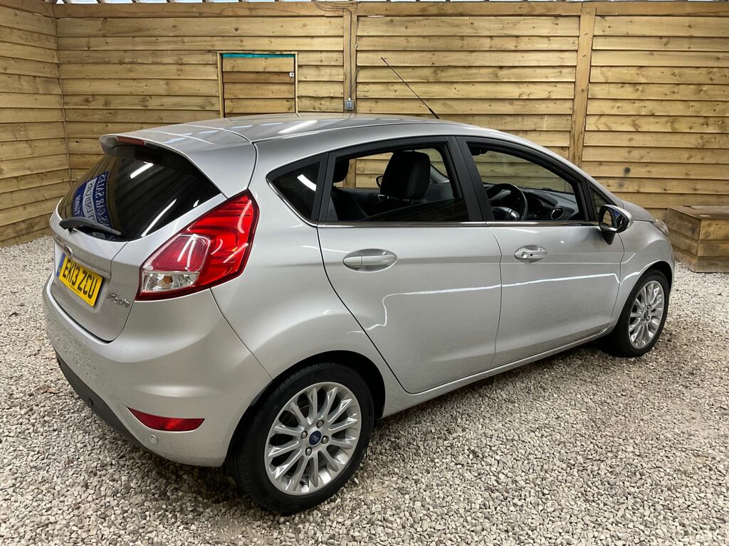 Ford Fiesta Titanium X Hatchback Silver #6