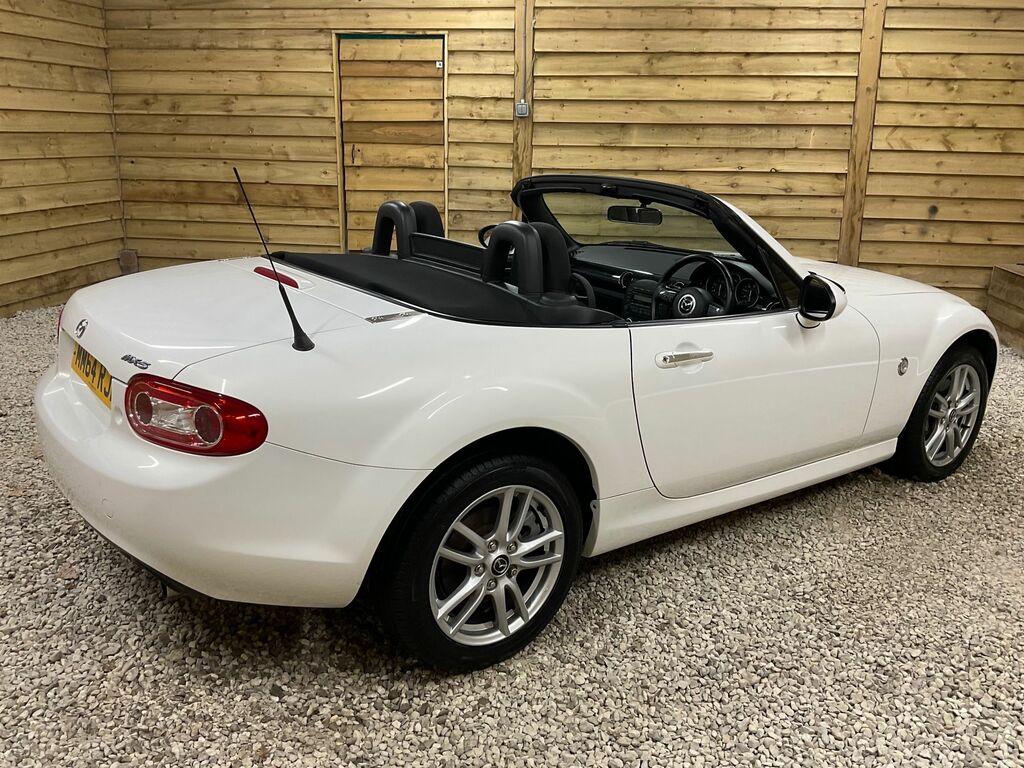 Mazda MX-5 Se Convertible White #6