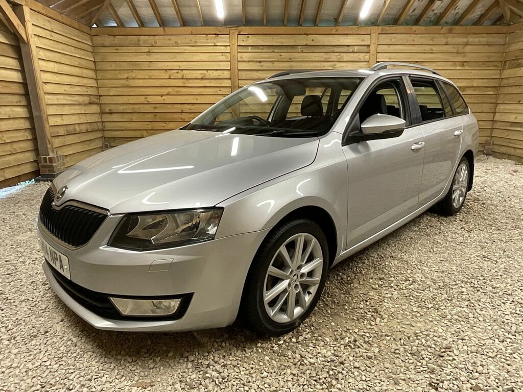 Skoda Octavia Tdi Elegance Estate Silver #3
