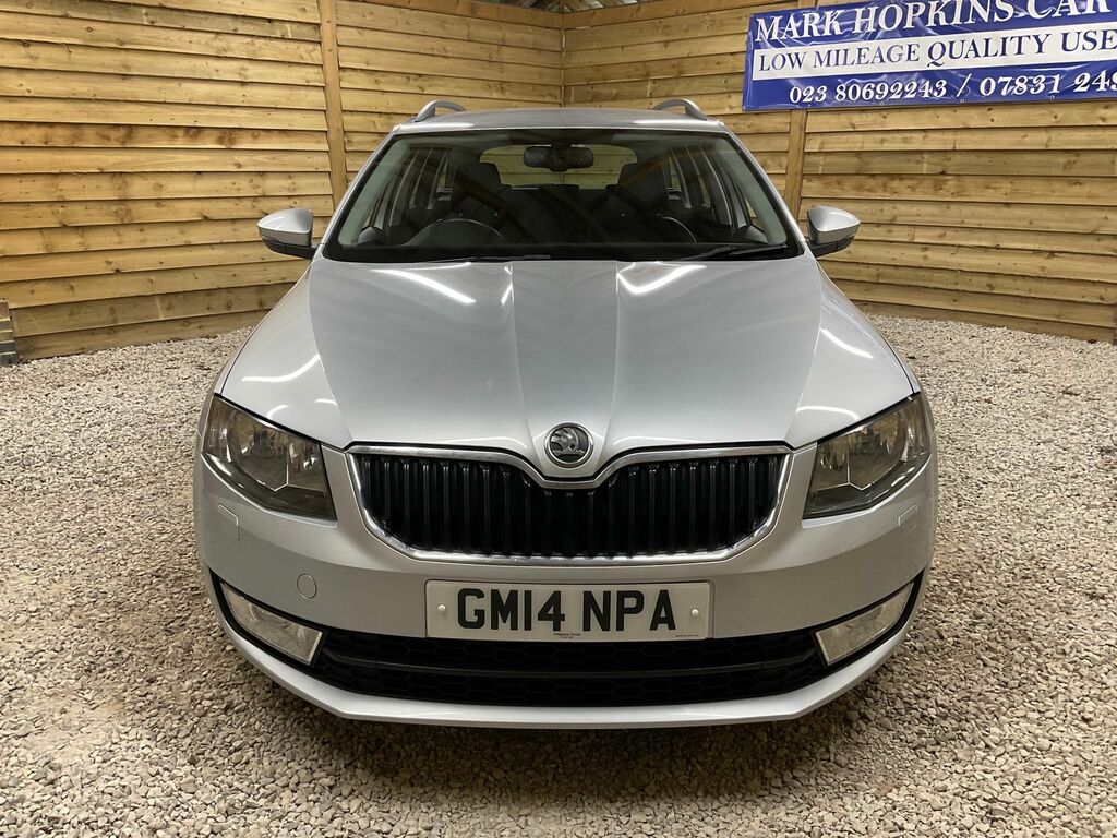 Skoda Octavia Tdi Elegance Estate Silver #2