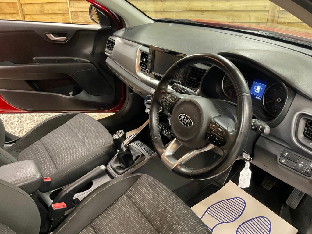 Kia Stonic 1.0T Gdi Maxx White #11