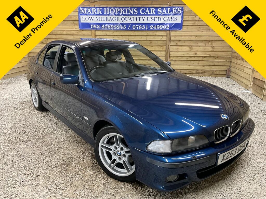 BMW 5 Series Se Black #1
