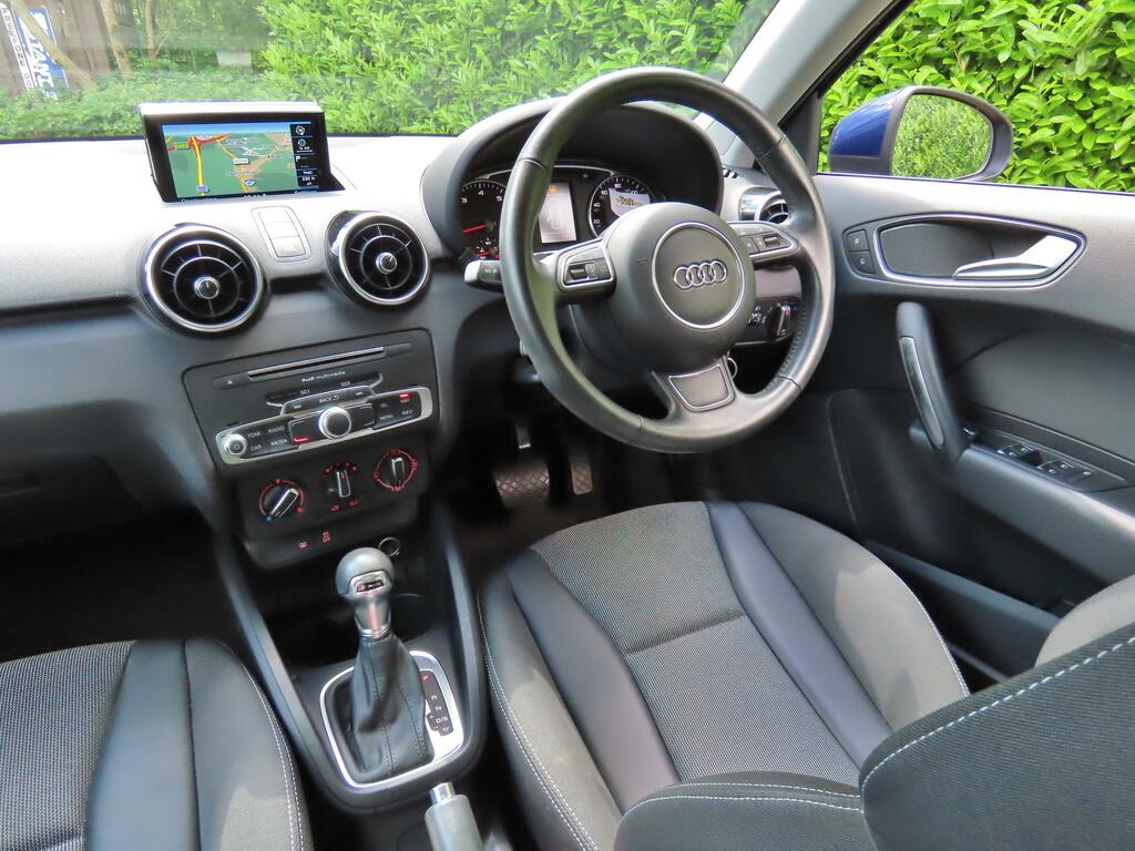 Audi A1 1.0 Tfsi Sport Sportback S Tronic Euro Blue #3