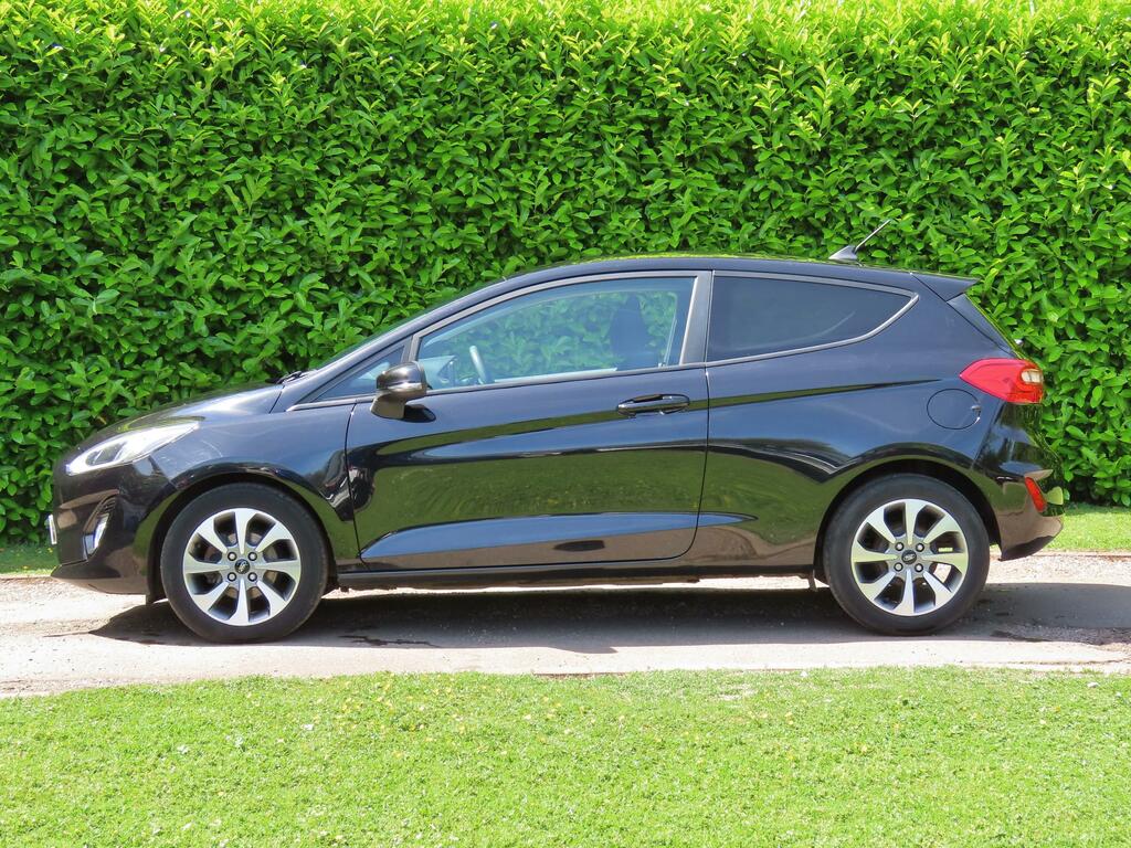 Ford Fiesta 1.0T Ecoboost Trend Hatchback Eu GN20MXZ Black #4