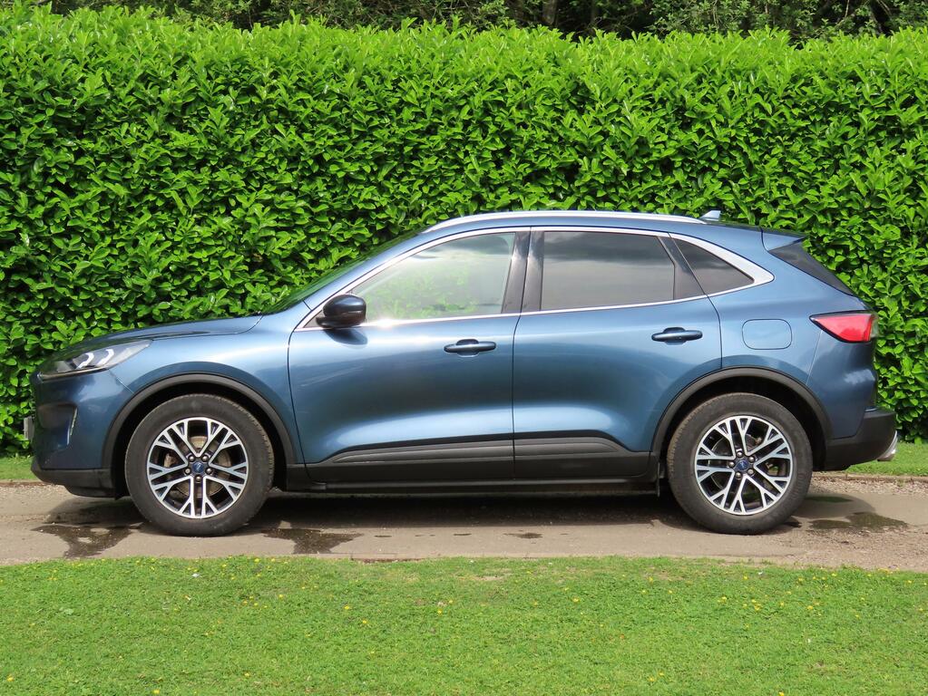 Ford Kuga 1.5 Ecoblue Titanium Suv Euro 6 LD70ZSX Blue #4