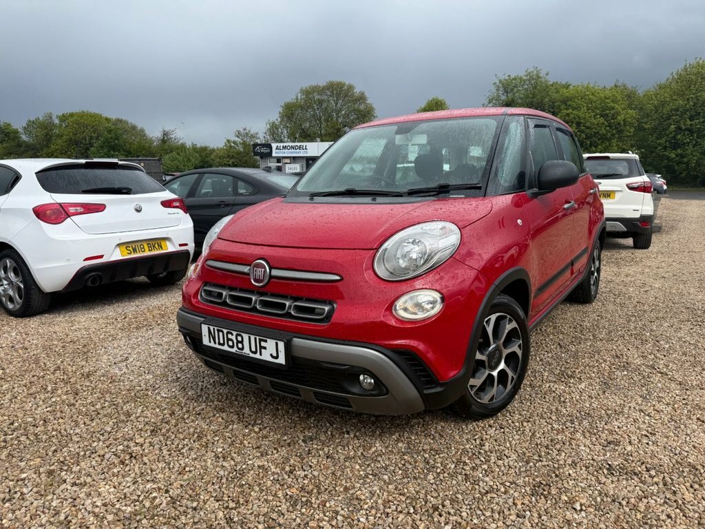 Fiat 500L 1.4L City Cross Red