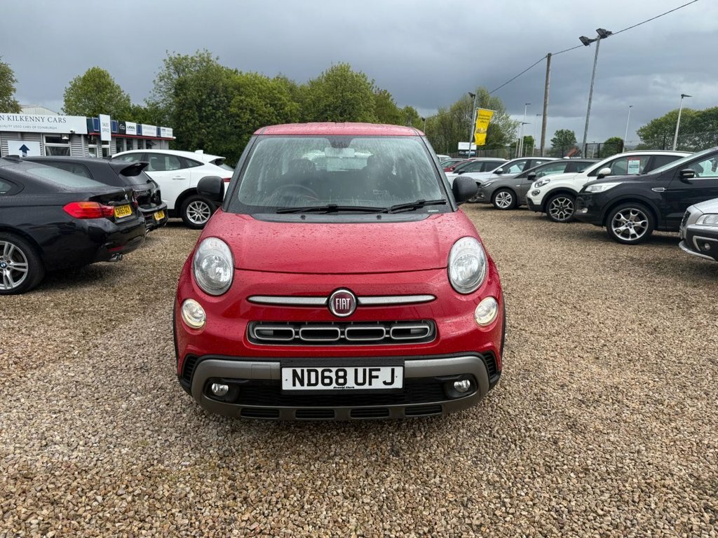 Fiat 500L 1.4L City Cross Red #5
