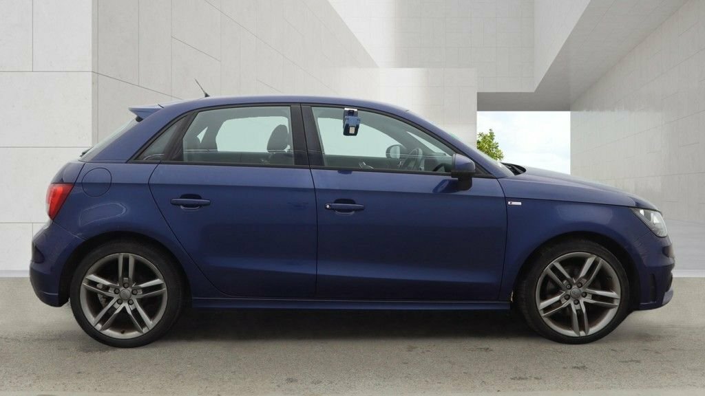 Audi A1 1.4L S Line FR13EJY Blue #5