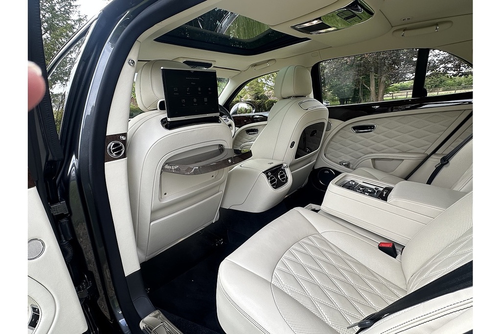 Bentley Mulsanne V8 Speed Blue #30