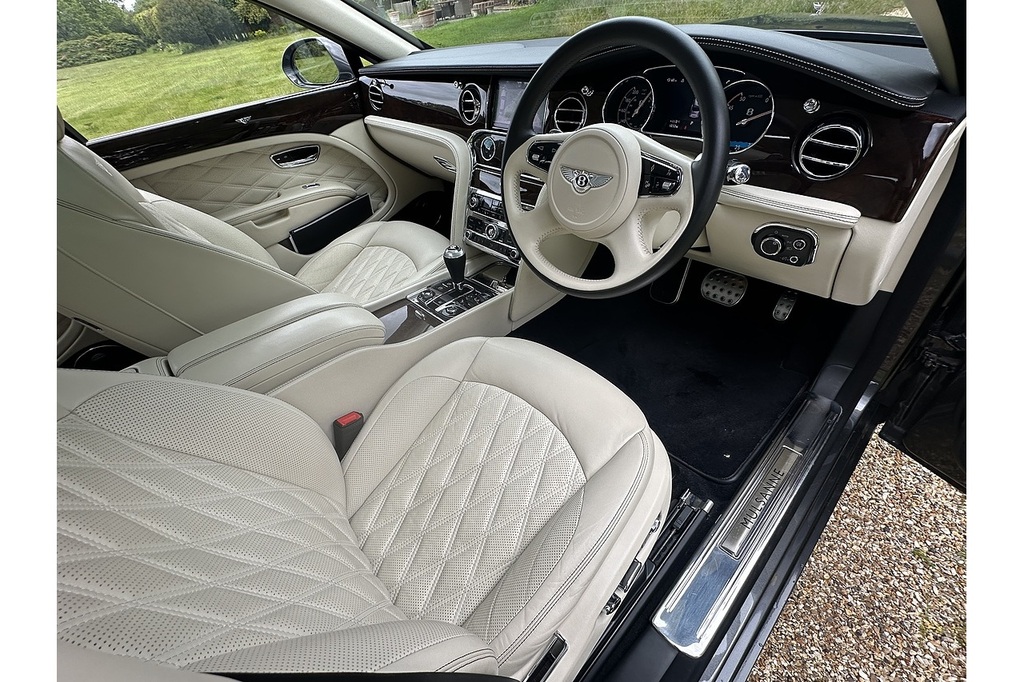 Bentley Mulsanne V8 Speed Blue #25