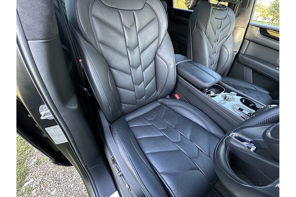 Bentley Bentayga V8 U361 Ulez LB19YRG Black #2