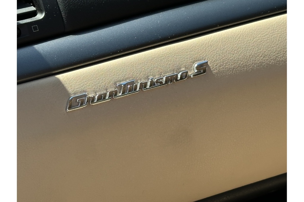 Maserati GranTurismo 4.7L S White #12