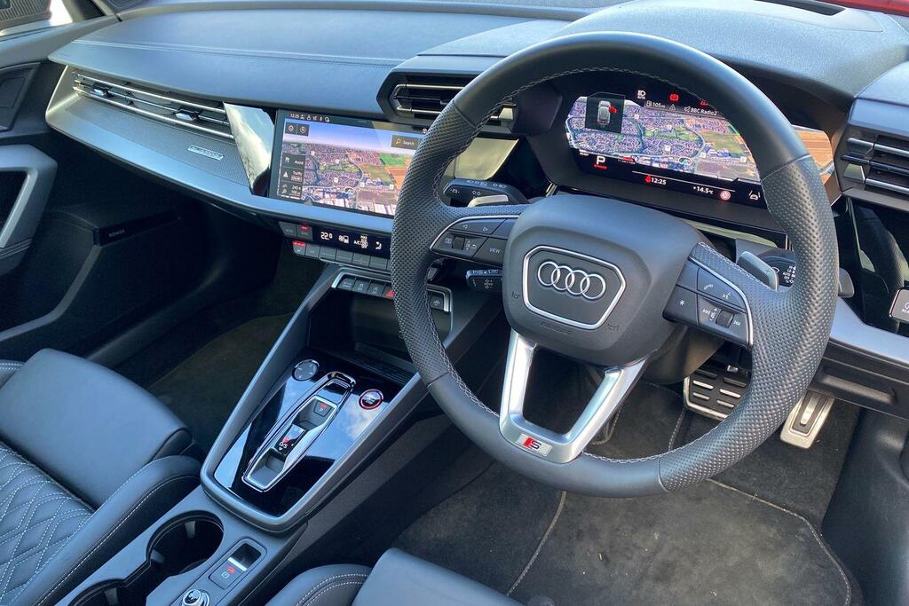 Audi S3 2.0 Tfsi Vorsprung Sportback S Tronic Q AV25WEC Red #6