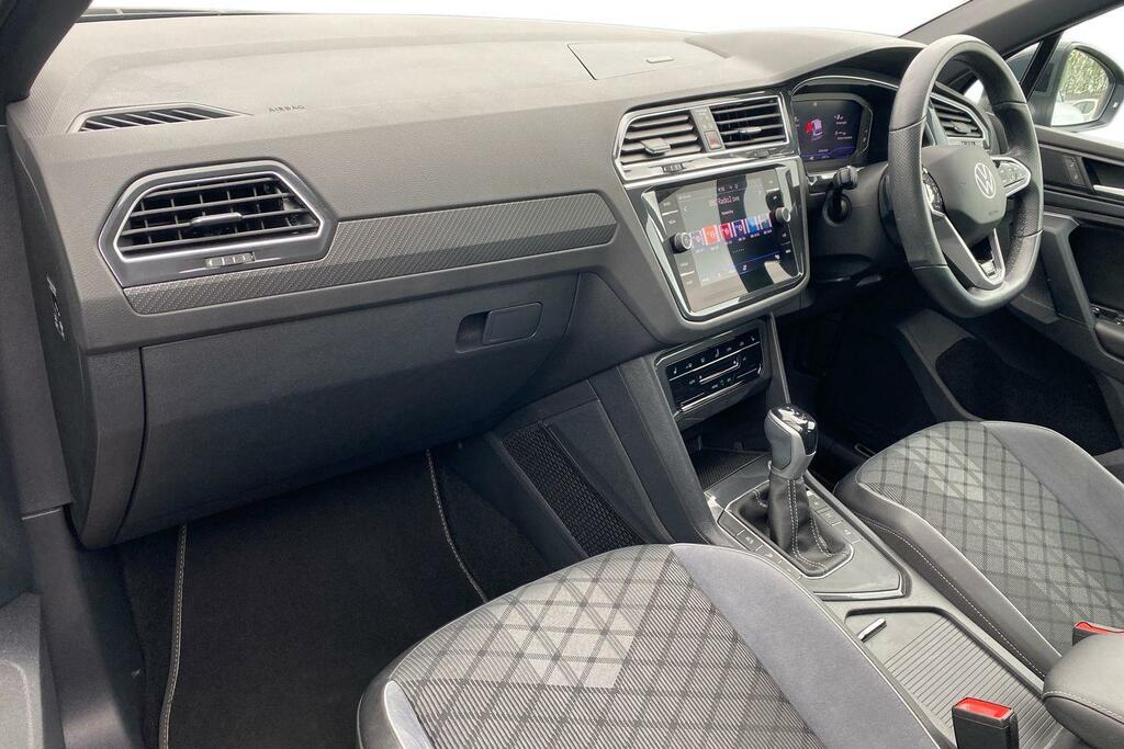 Volkswagen Tiguan 1.5 Tsi R-line Dsg Euro 6 Ss DF72XES Grey #2