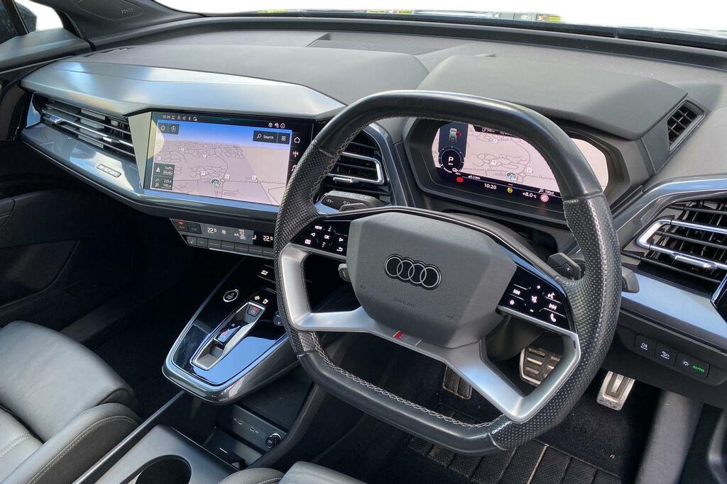 Audi Q4 E Tron 40 Black Edition Sportback 82Kwh RF73WFD Blue #6