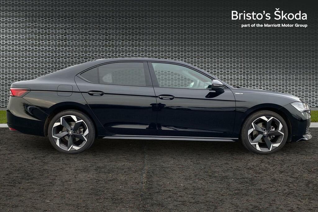 Skoda Superb 1.5 Tsi E-tec Mhev Sportline Hatchback AV75YBL Black #4