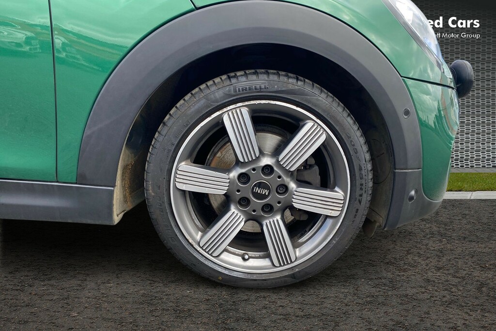 Mini Hatch 2.0 Cooper S 60 Years Edition Hatchback GC19EHD Green #5