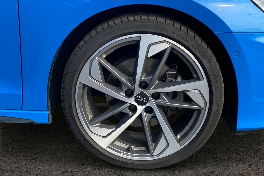 Audi A3 1.5 Tfsi 35 Edition 1 Saloon S Tronic E KS23LYZ Blue #5