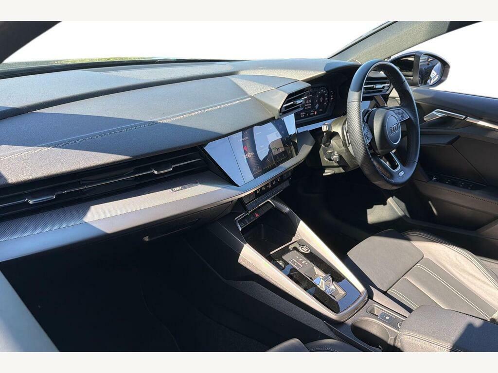 Audi A3 1.4 Tfsie 40 S Line Sportback Plug-in H WO24RMZ Black #2