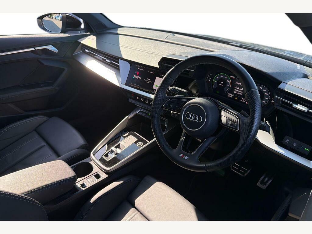 Audi A3 1.4 Tfsie 40 S Line Sportback Plug-in H WO24RMZ Black #6