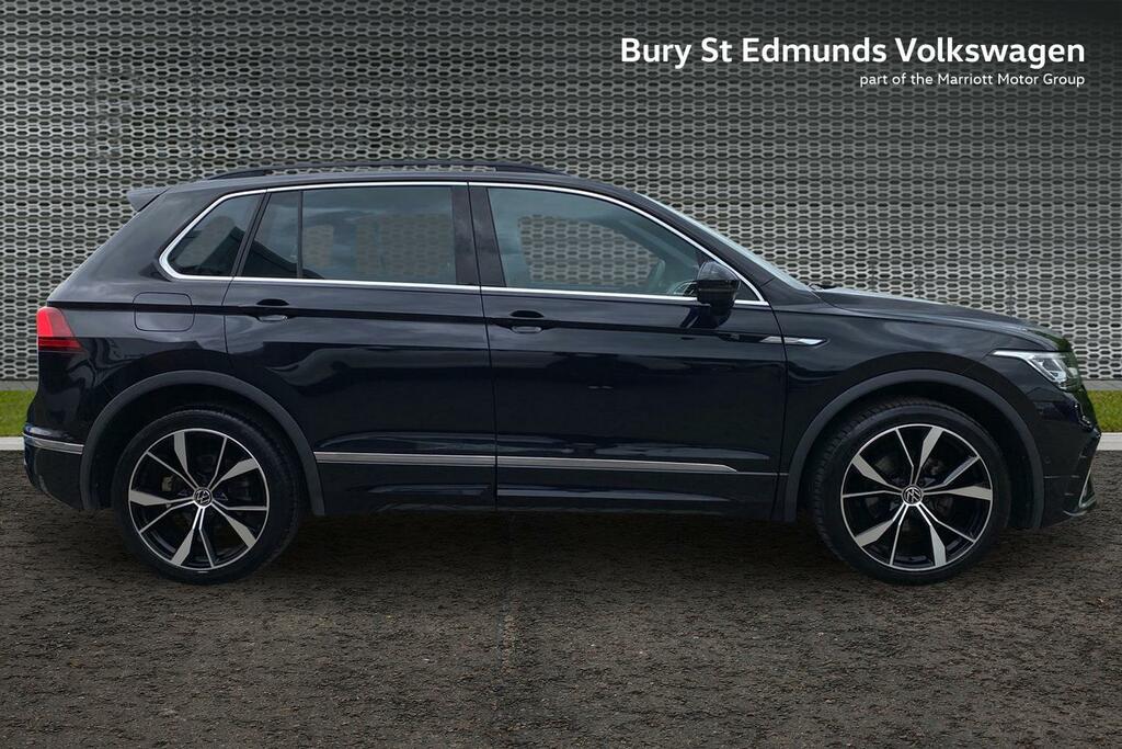 Volkswagen Tiguan 1.5 Tsi R-line Dsg Euro 6 Ss SB72BXE Black #4
