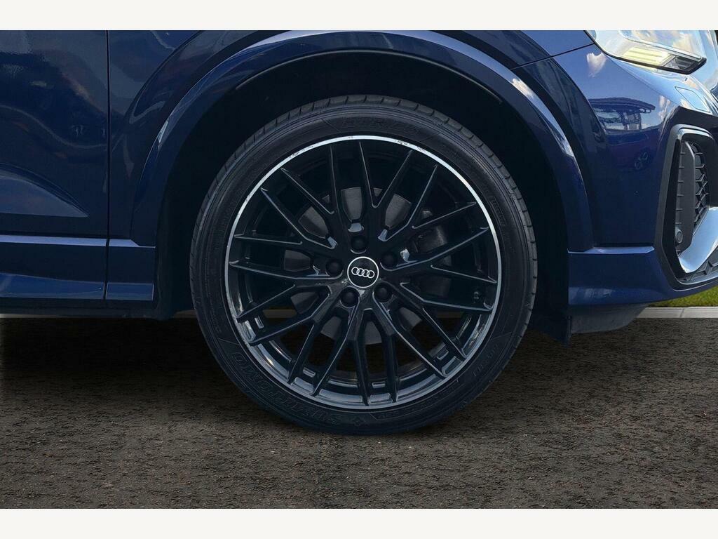 Audi Q2 1.5 Tfsi Cod 35 Black Edition Suv S Tro KY71GLZ Blue #5