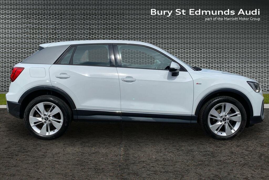 Audi Q2 1.5 Tfsi Cod 35 S Line Suv S Tronic Eur MD72GWN White #4