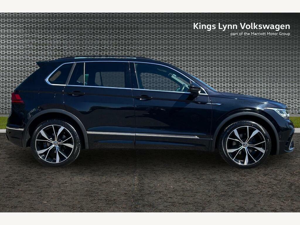 Volkswagen Tiguan 1.5 Tsi R-line Dsg Euro 6 Ss AP22CVB Black #4