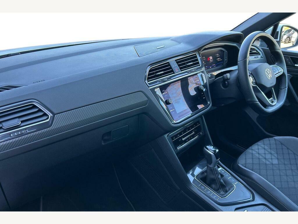 Volkswagen Tiguan 1.5 Tsi R-line Dsg Euro 6 Ss MK23VEW White #2