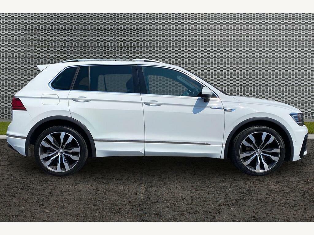 Volkswagen Tiguan 2.0 Tdi R-line Tech Dsg 4Motion Euro 6 Ss MJ69VXR White #4