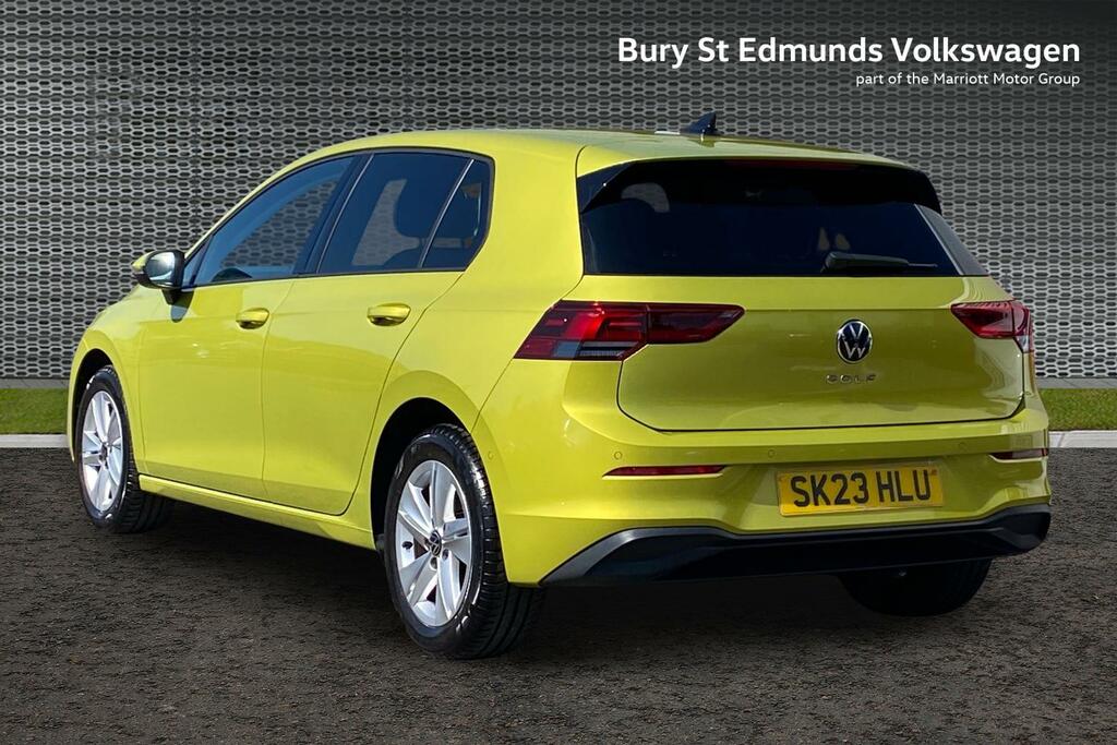 Volkswagen Golf 1.5 Tsi Life Hatchback Euro 6 S Yellow #3