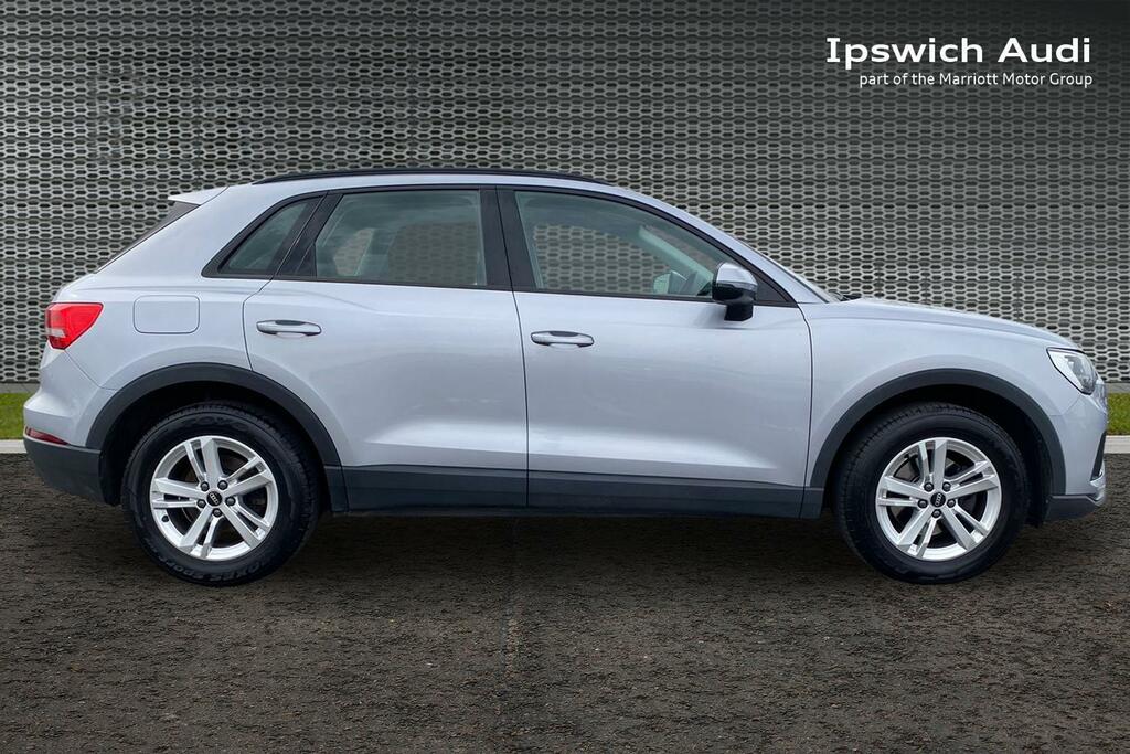 Audi Q3 1.5 Tfsi Cod 35 Technik Suv S Tronic Eu AV72WUB Silver #4