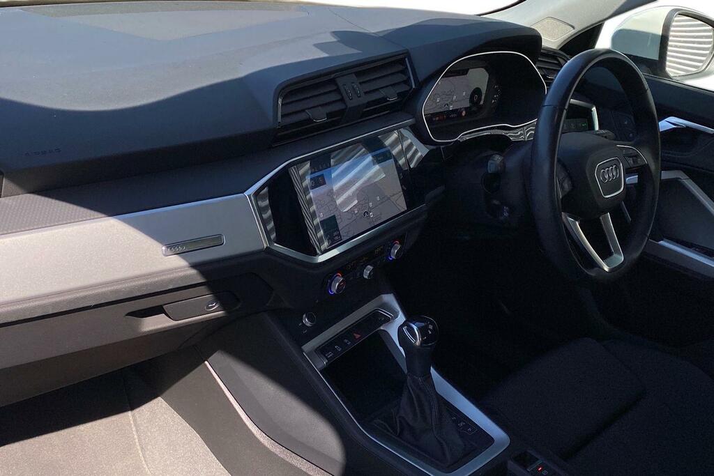 Audi Q3 2.0 Tdi 35 Sport Suv S Tronic Euro 6 S AV22GUG White #2