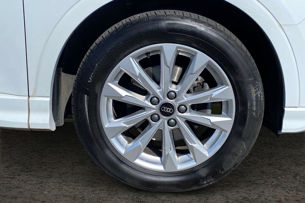 Audi Q3 2.0 Tdi 35 Sport Suv S Tronic Euro 6 S AV22GUG White #5