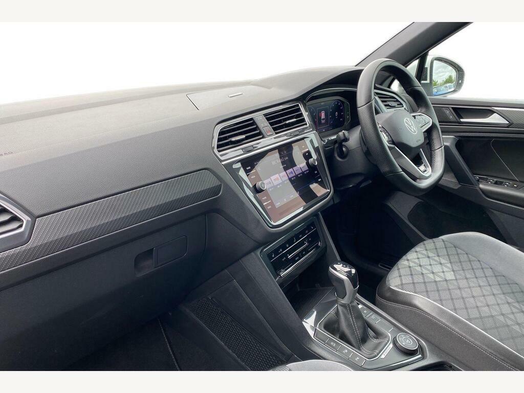 Volkswagen Tiguan 2.0 Tsi R-line Dsg 4Motion Euro 6 Ss DF72NLN White #2