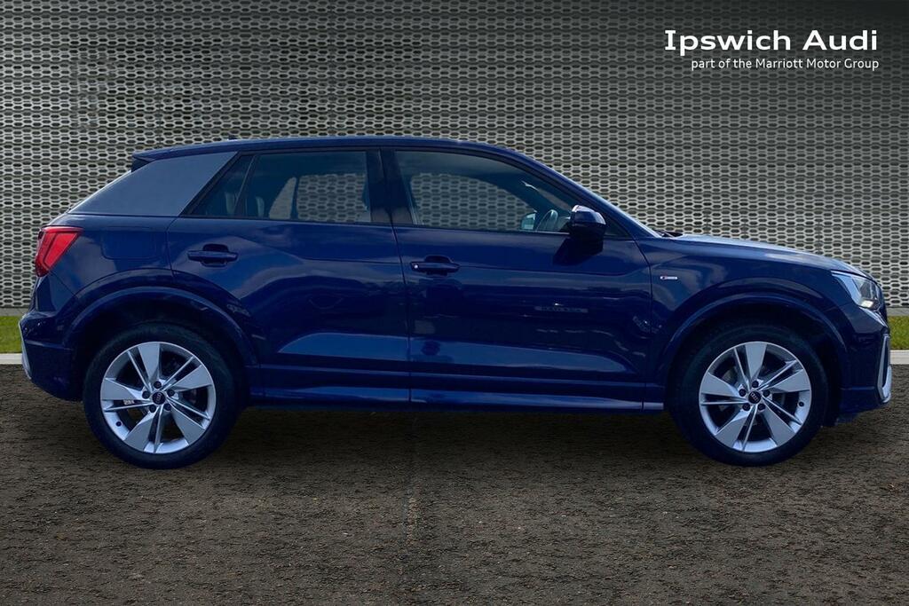 Audi Q2 1.5 Tfsi Cod 35 S Line Suv S Tronic Eur GJ21XHU Blue #4